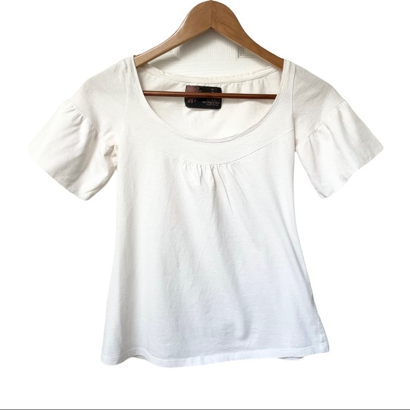 Zara organics basics, size small, white shirt, bell sleeves, form fitting - Picture 1 of 2
